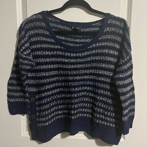 Lucky Brand baggy short sweater. Women’s size M. Blue and white stripes